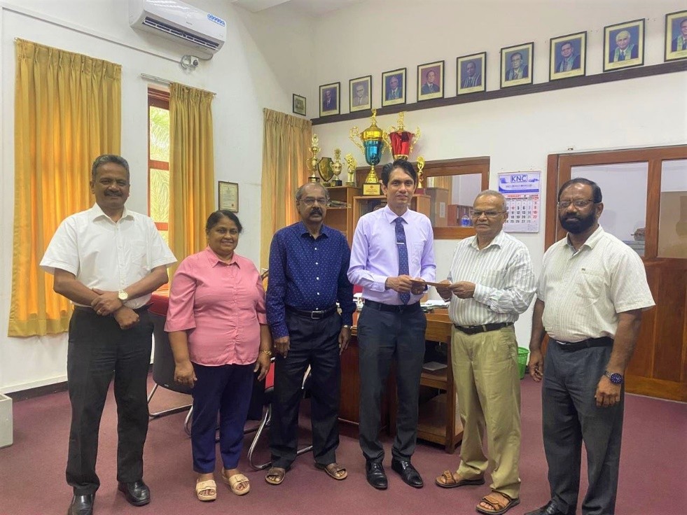 SLIAg donation to rebuilding fund